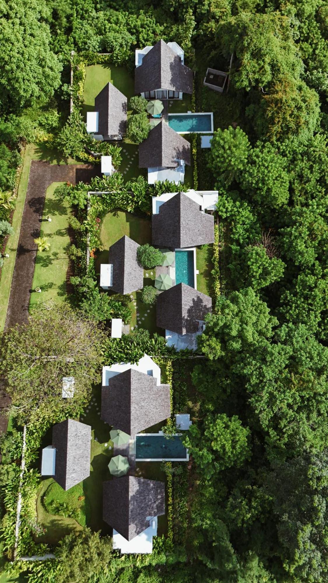 Arpana Luxury Private Pool Villas ジンバラン エクステリア 写真